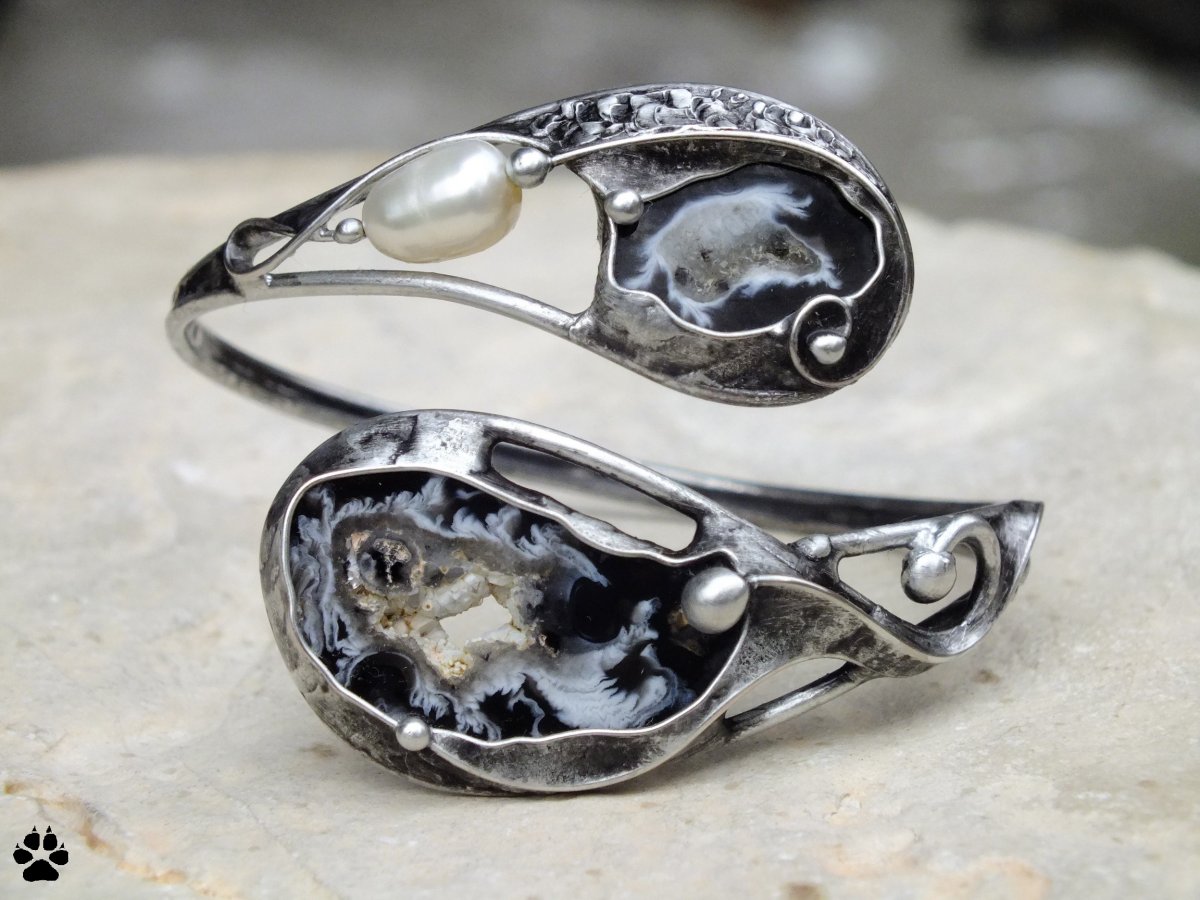 Acháty peříčkové a říční perla - náramek 