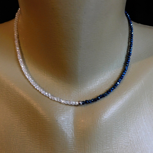 Náhrdelník - modrý, bílý spinel, nerez