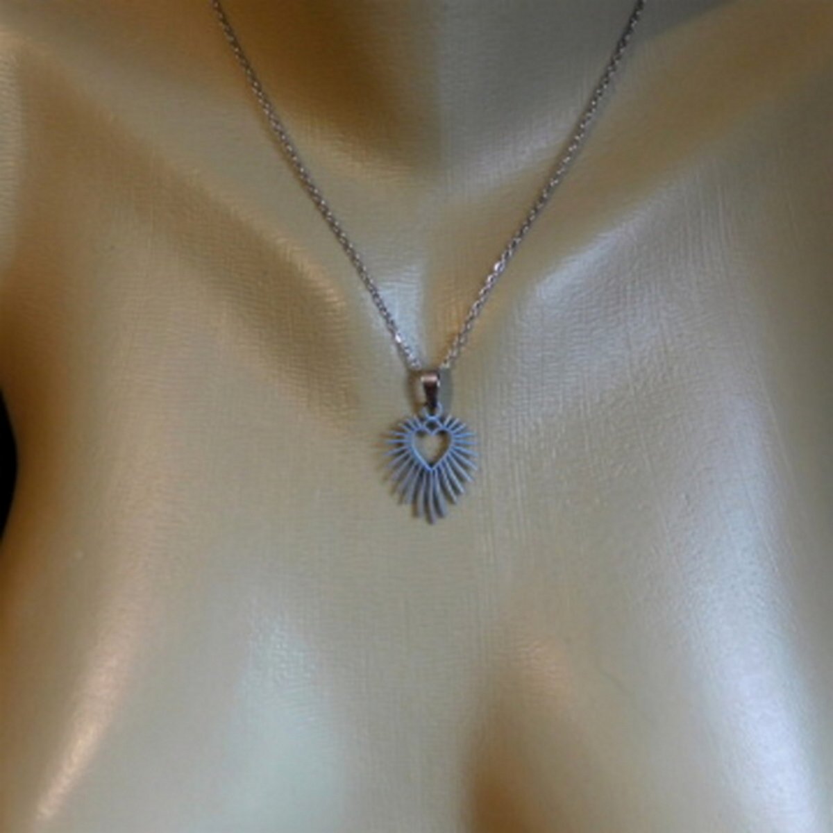 Náhrdelník-  nerez  - srdce k Valentýnu