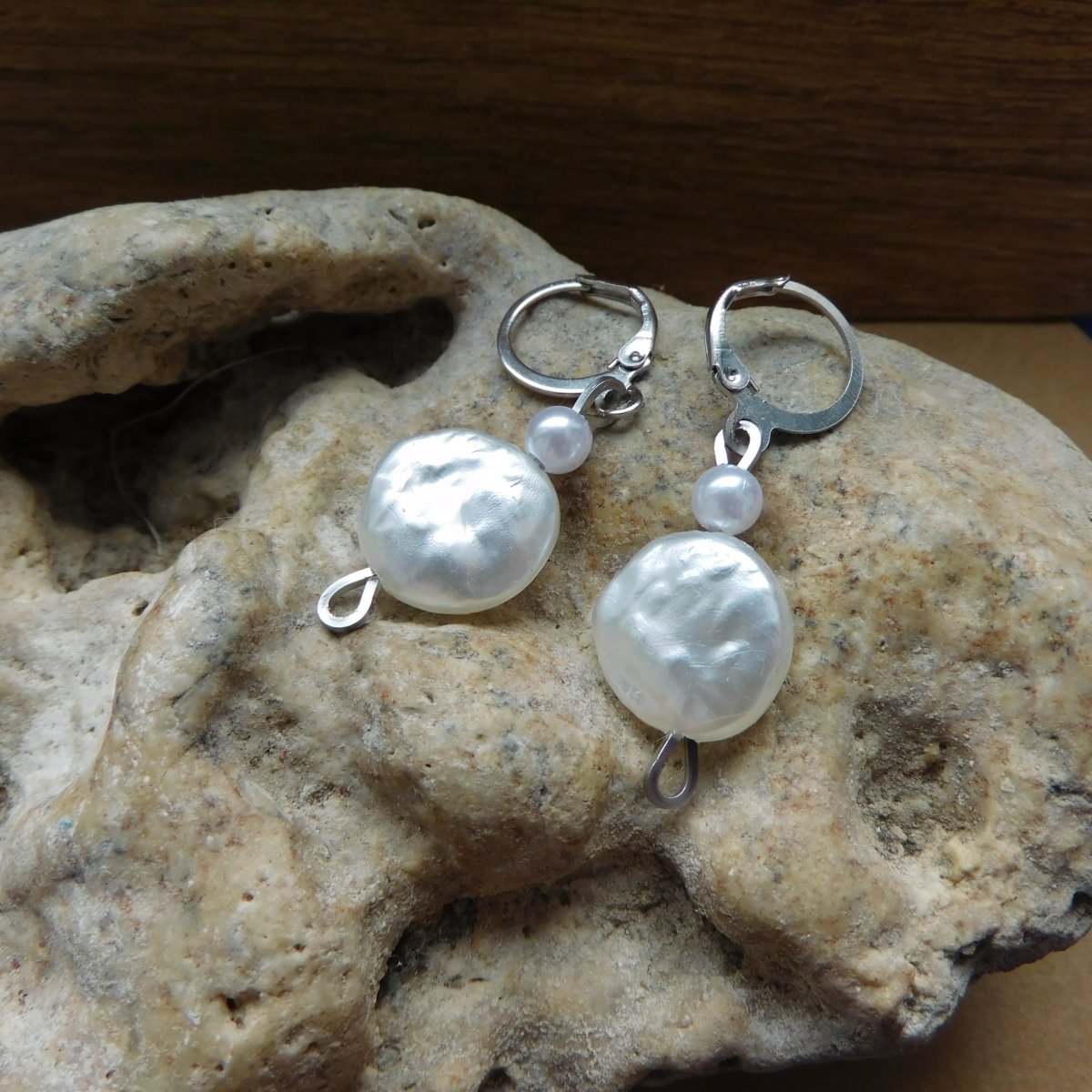 Naušnice-nerez,imit. keshi perly