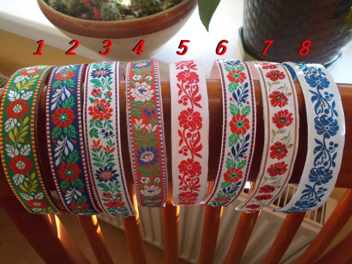 folklórní čelenky nejen na svatbu