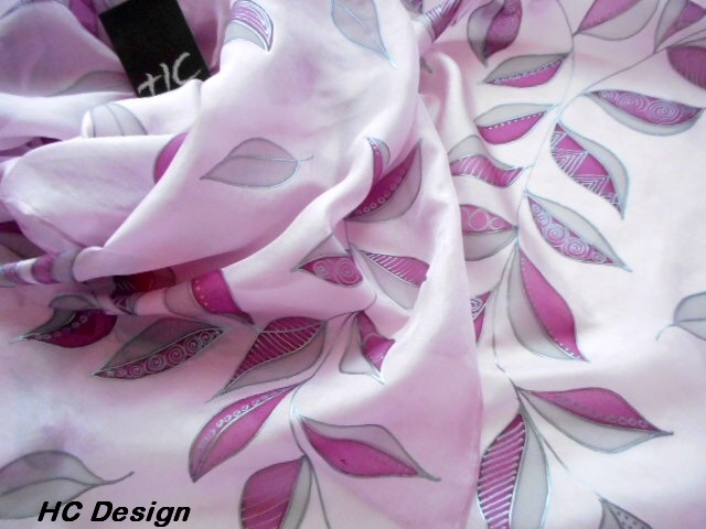 Fialkové lupínky...hedvábná šála 160x45cm 