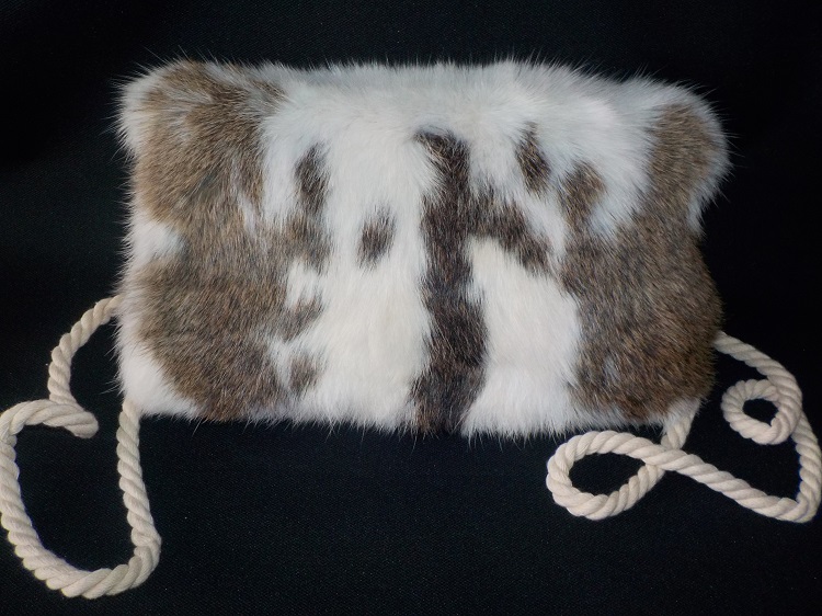 Rukávník z kožešiny