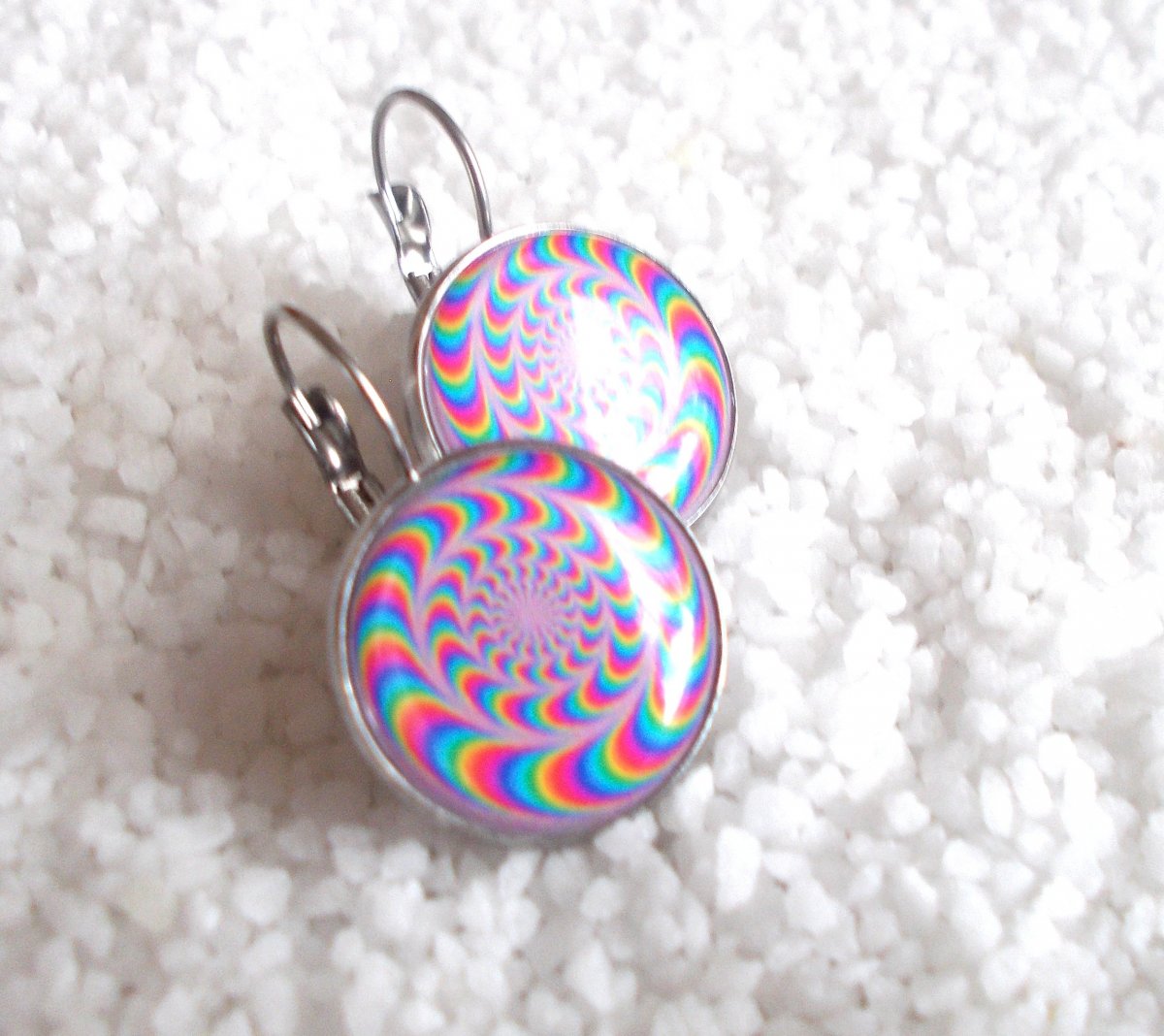 Náušnice z pryskyřice