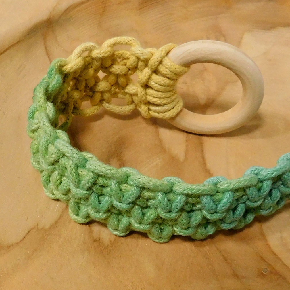 Macramé záložka do knihy