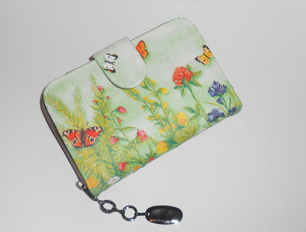 Peněženka - Na louce