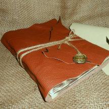 Starobylý zápisník s pečetí