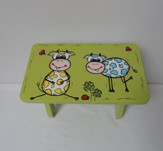 Stolička dřevěná-malovaná-zelená-kravičky