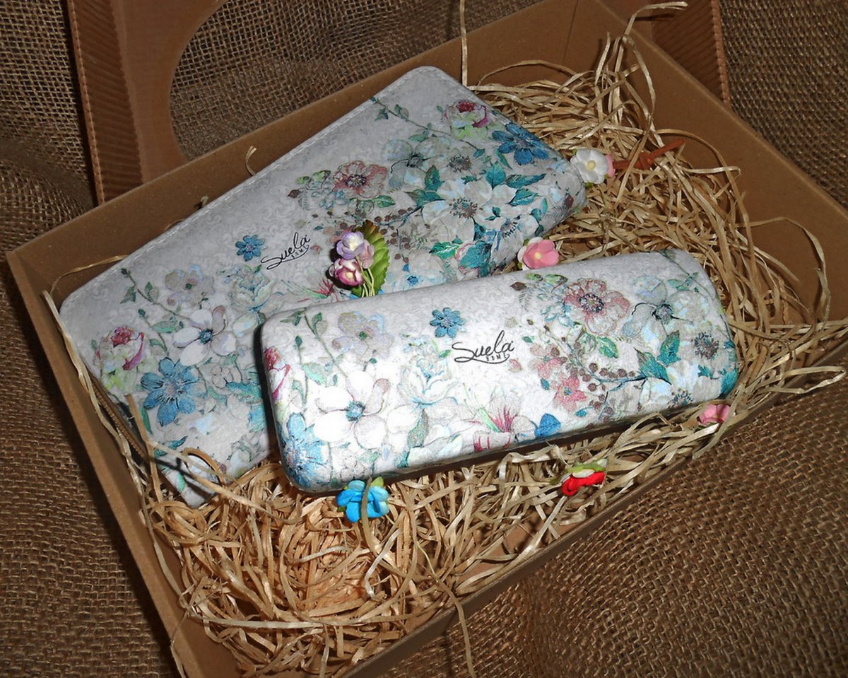 Dárková sada- peněženka + pouzdro na brýle