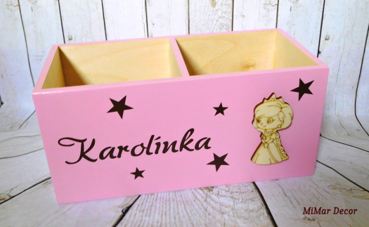 Dřevěný pastelkovník se jménem NA PŘÁNÍ