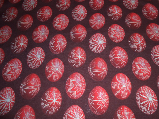Běhoun tmavě červený velikonoční s kraslicemi