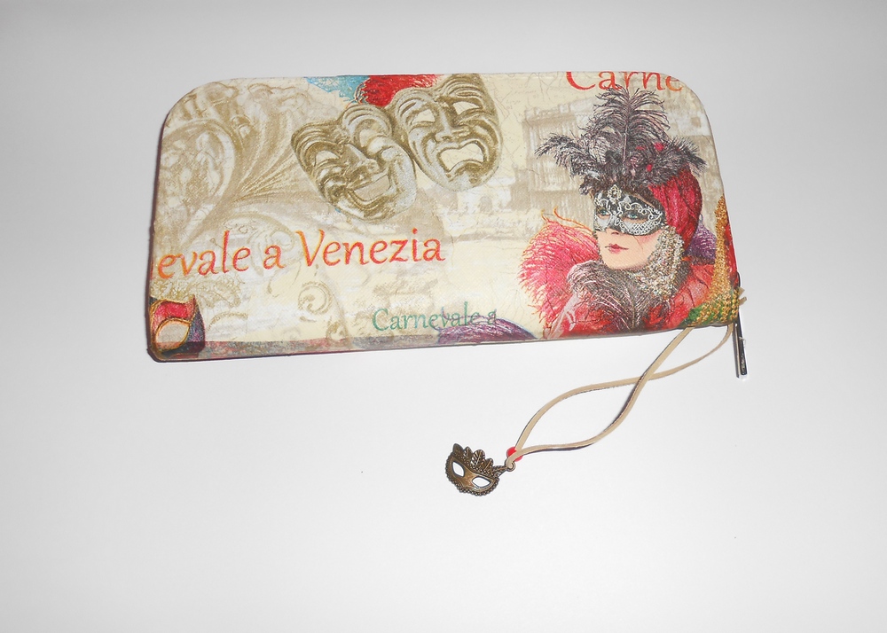 Peněženka - Italské divadlo