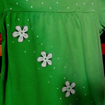 Dívčí tričko zelené 6-7 let