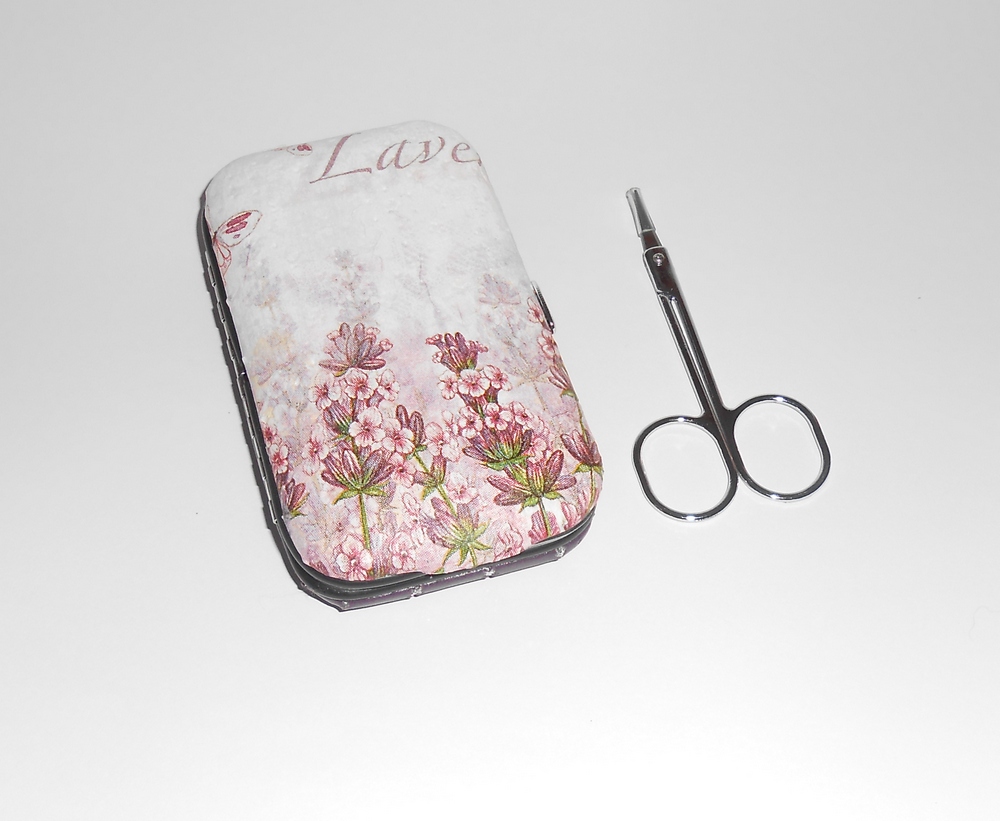 Levandulová manikúra 