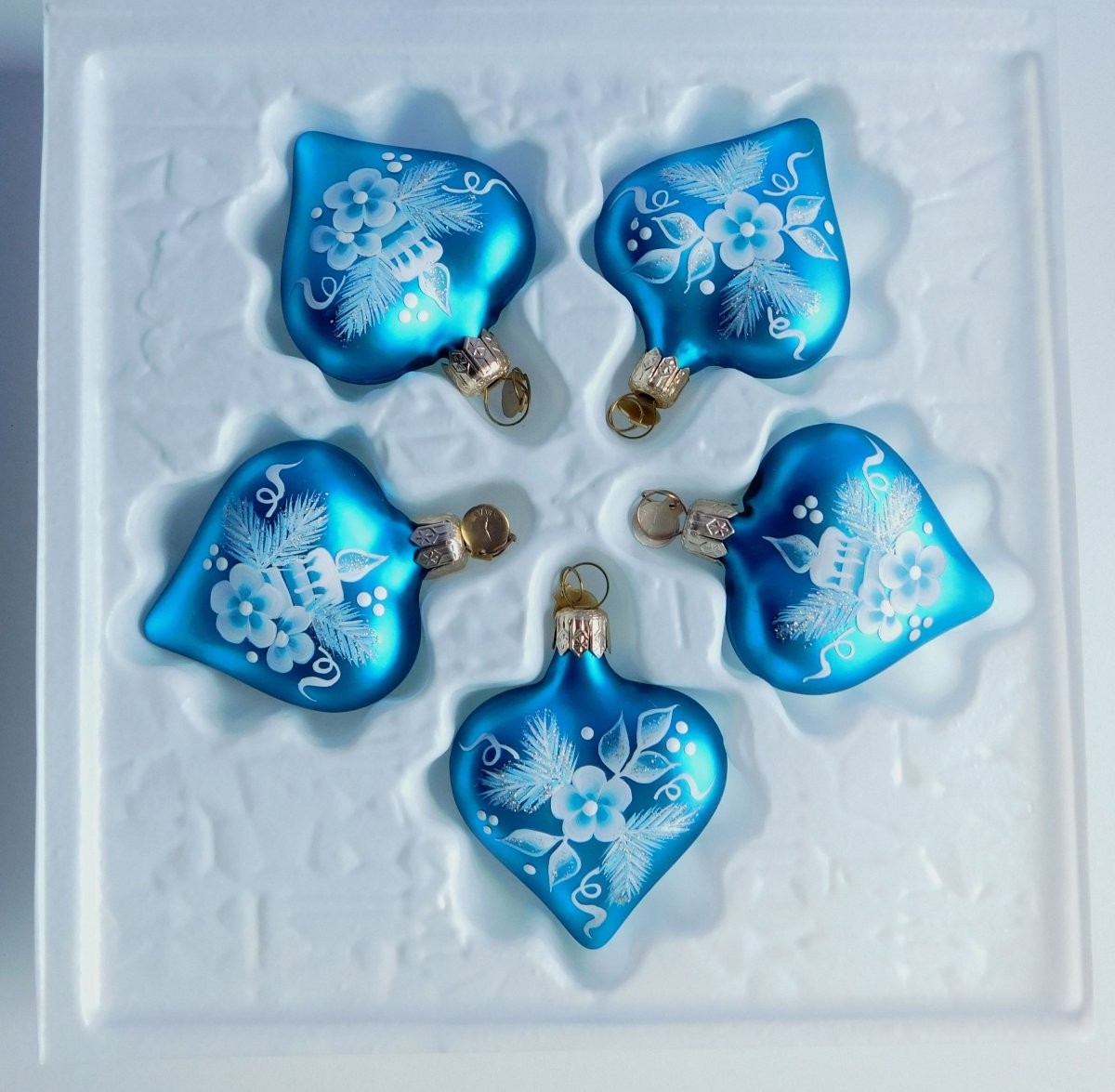 Vánoční ozdoby, baňky, kouličky, srdce