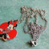 Zamilovaná Minnie, přívěsek na řetízku z nerezové oceli