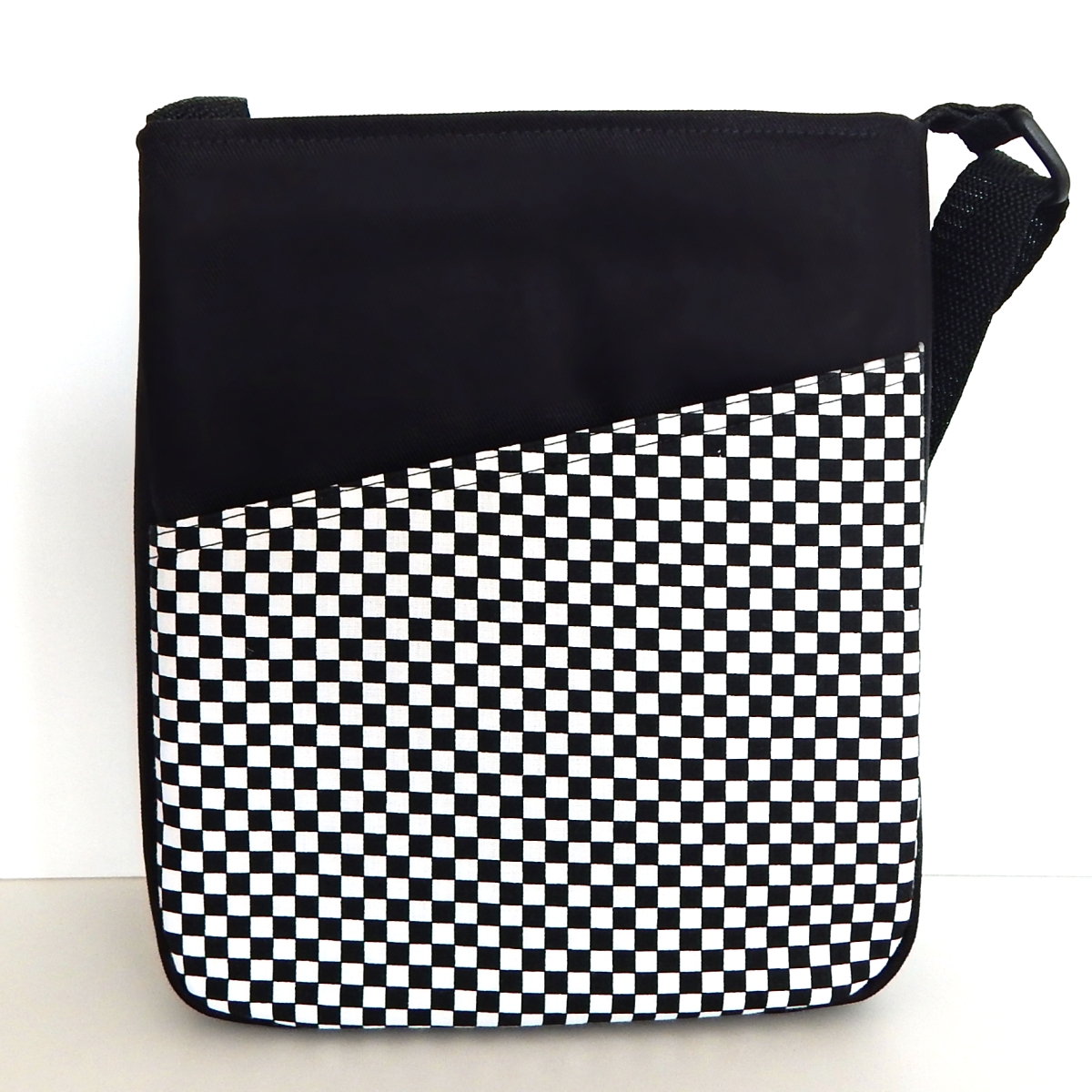 Taška malá vycházková 136