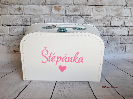 Dětský kufřík se jménem