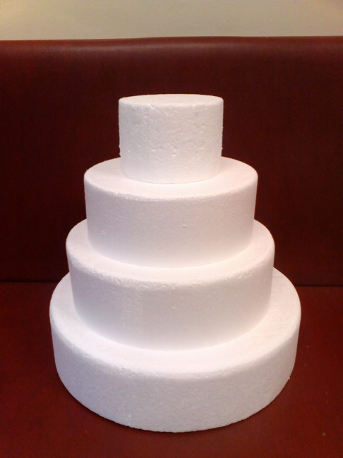 Dort kulatý čtyřpatrový - atrapa z polystyrenu