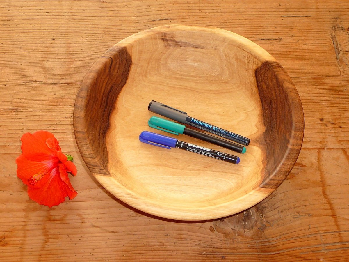 Dřevěná mísa 395 MAXI- ořech -prům. 30 cm   