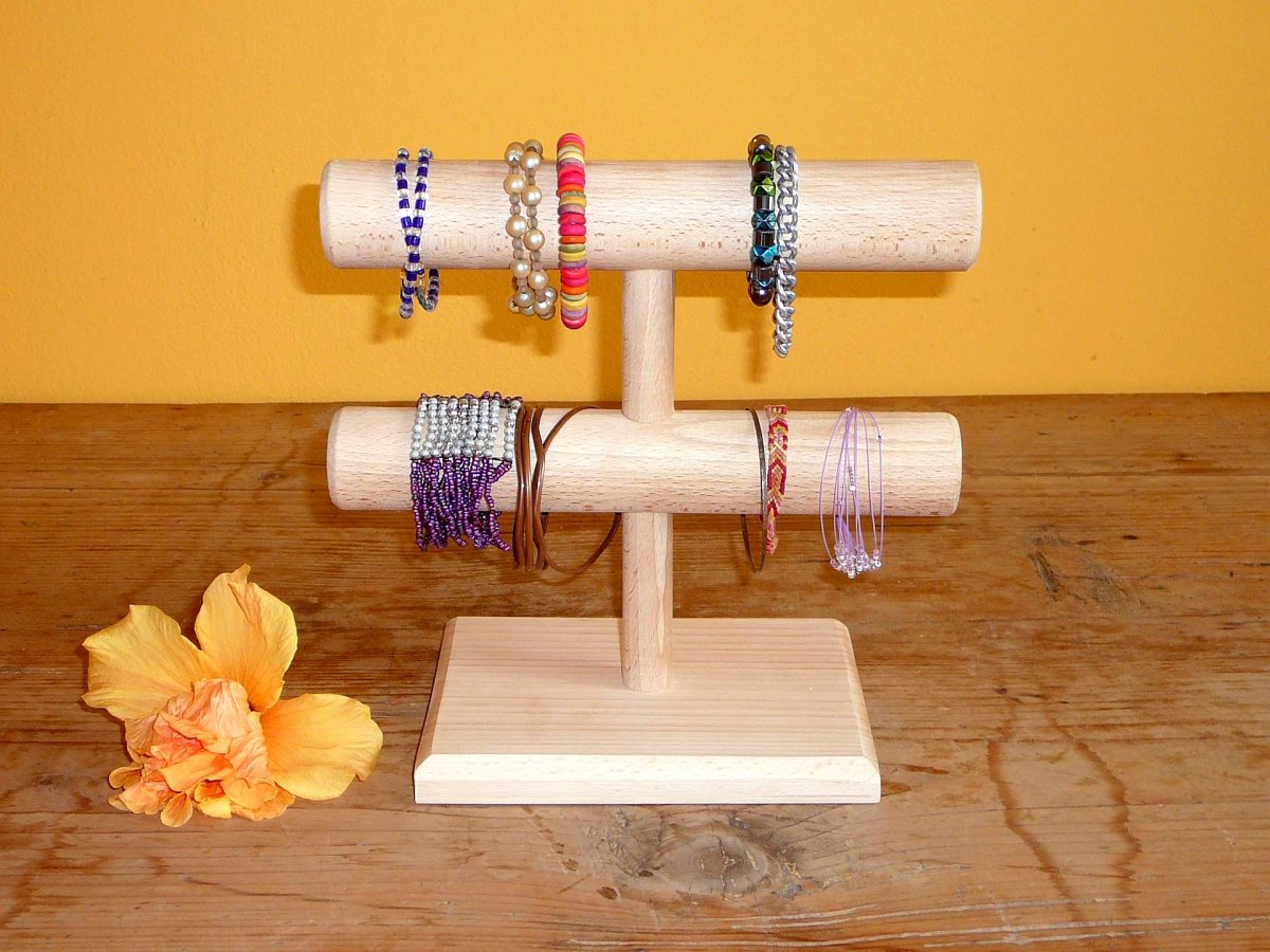 Dvoupatrový stojan - buk