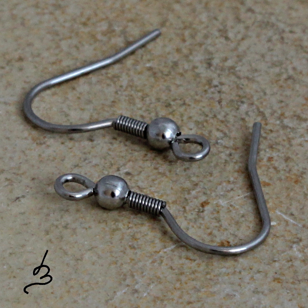 Háčky z chirurgické oceli na výměnu