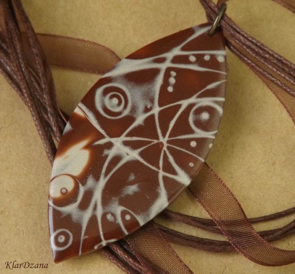 Přívěsek Erna lístek