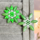 Vločky v barvě trávy - ozdoby