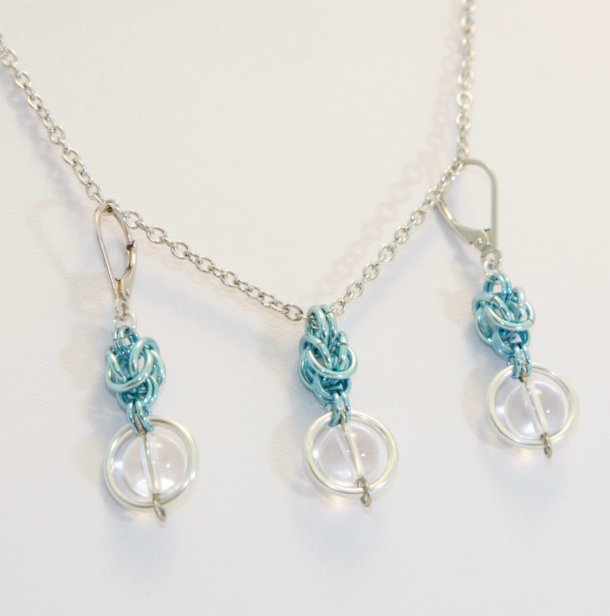 Křišťálkové naušnice 