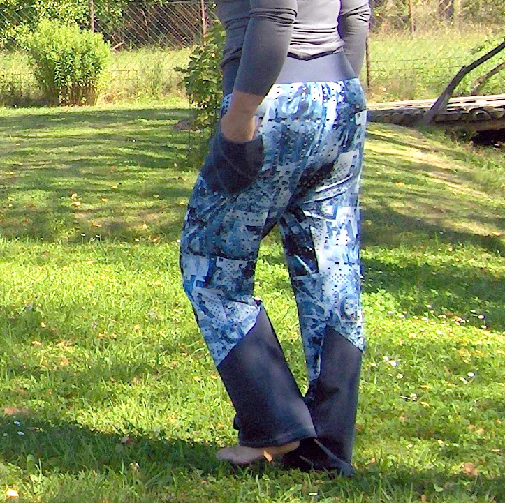 Vycházkové kalhoty....