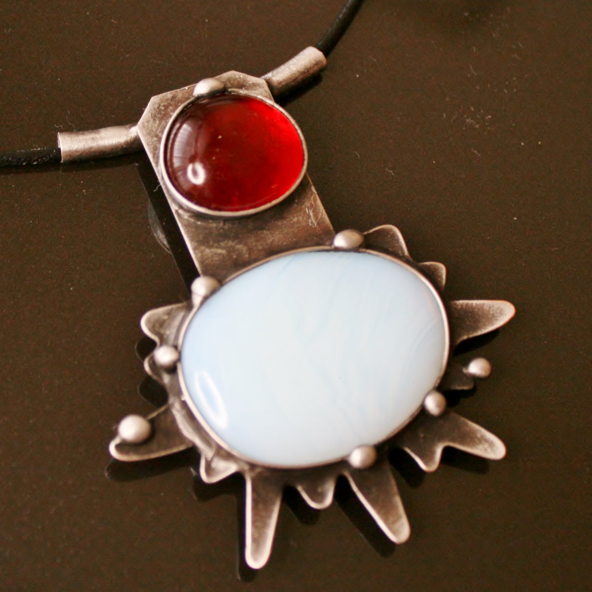 Něha - růženín a achát