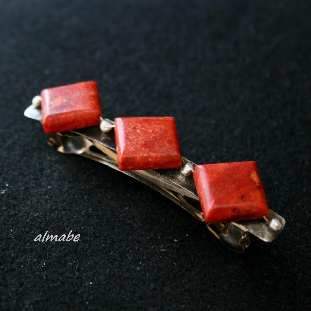 Vlasová spona s korály  