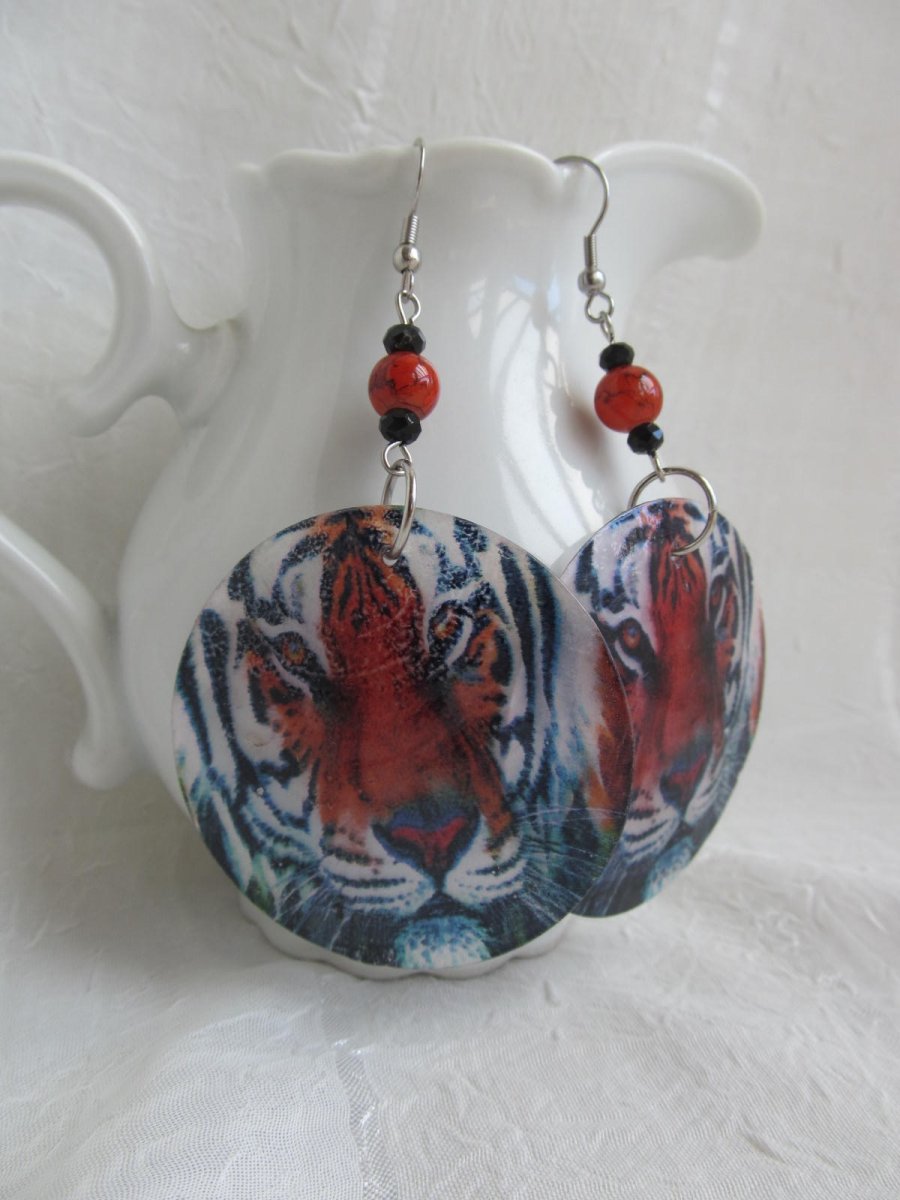 Tygr - náušnice na chirurgickém háčku