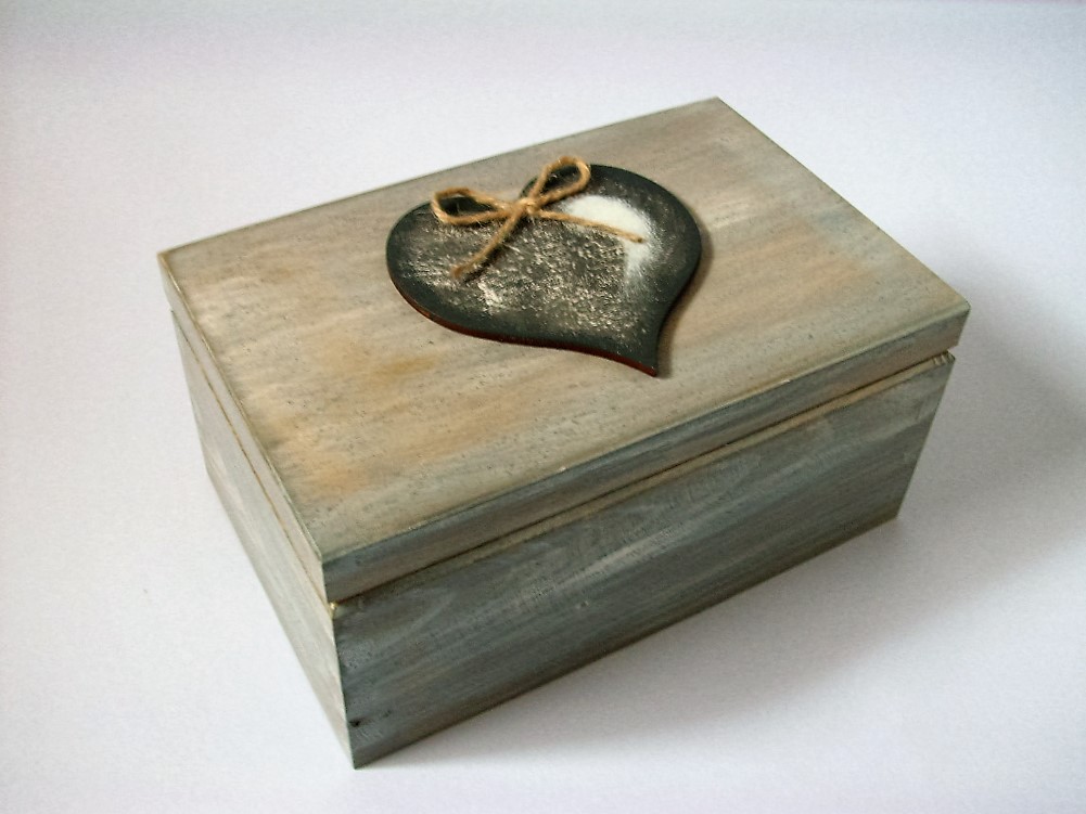 Dřevěná krabička na cokoli... no.685