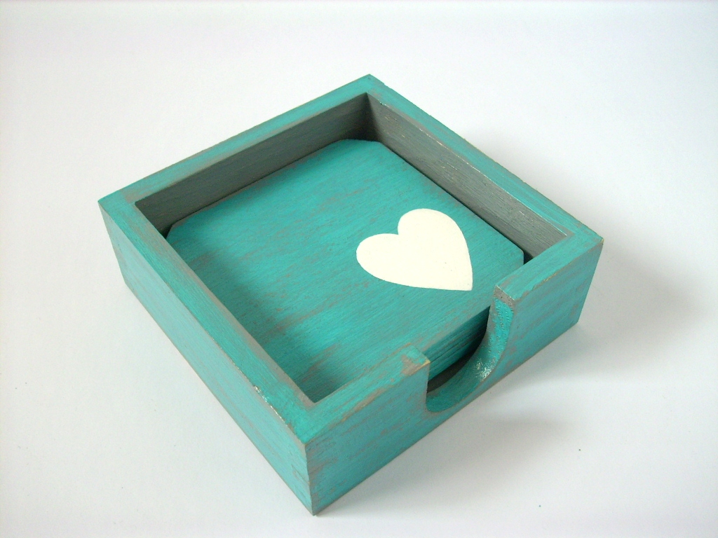 Dřevěná přihrádka s podtácky... no. 610