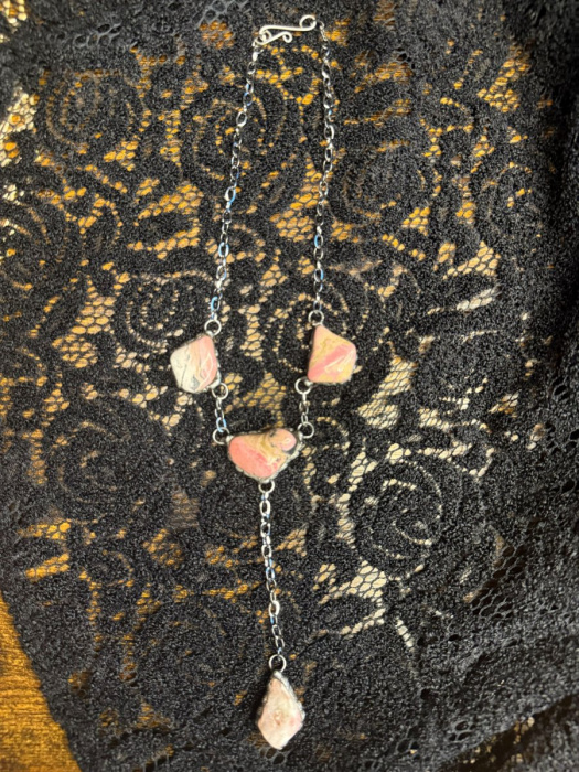 RODONIT náhrdelník