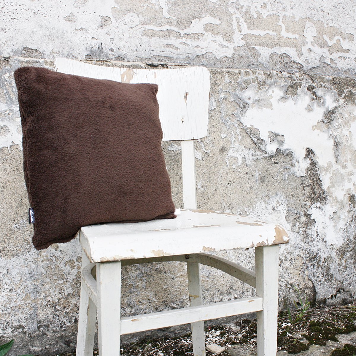 IHNED: CHLUPAŤOUČKÝ POLŠTÁŘEK