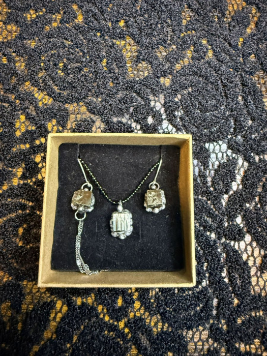 PYRIT náušnice + přívěšek