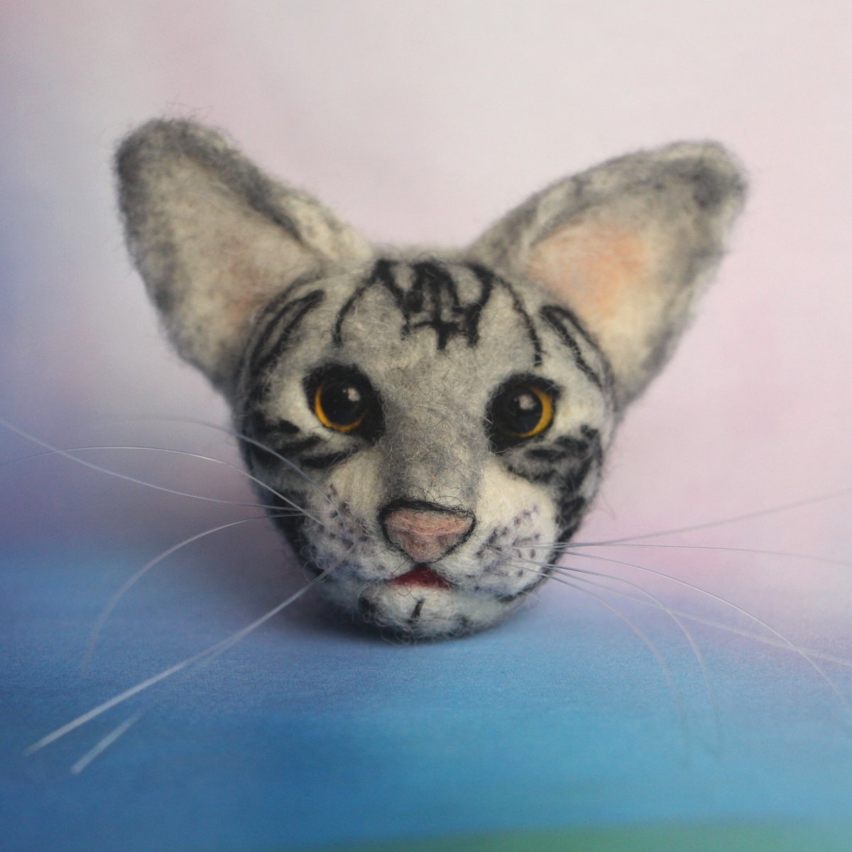 Brož "Orientální kočka Gája"