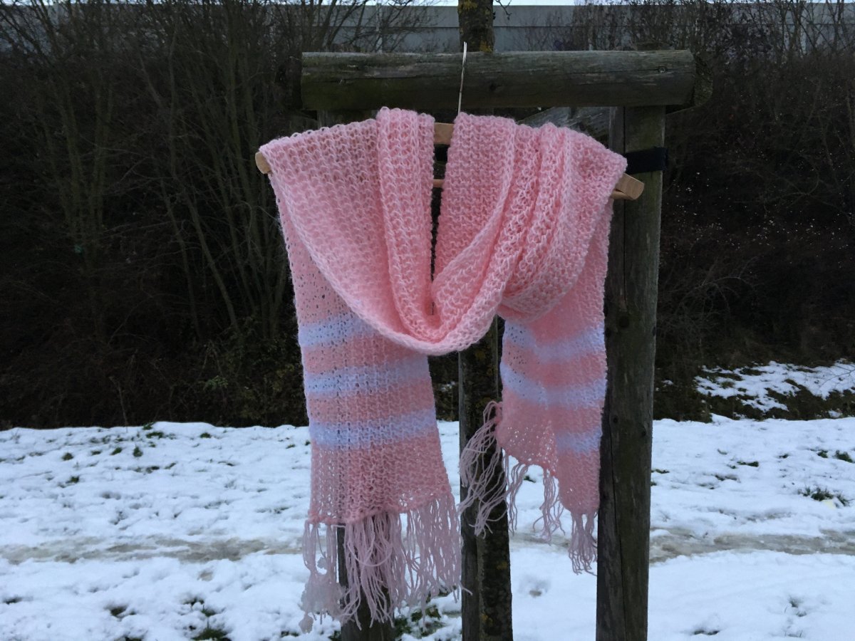 RIMANTICKÁ KAŠMÍROVÁ ŠÁLA