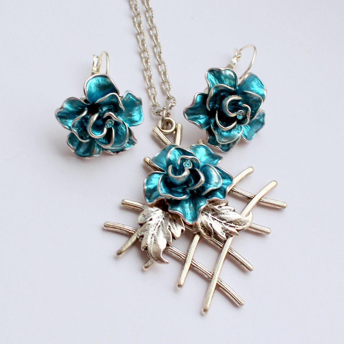 V růžích - souprava