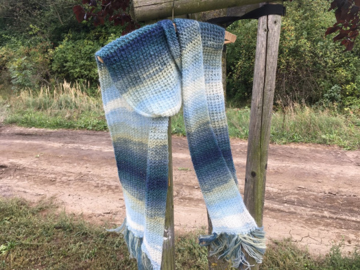 ŠÁLA "BARVY MOŘSKÉ HLADINY"