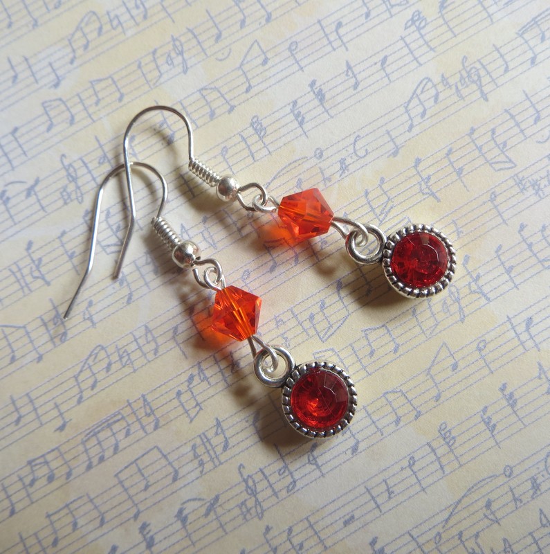 Náušnice s červenými šatonky    (NA0961)