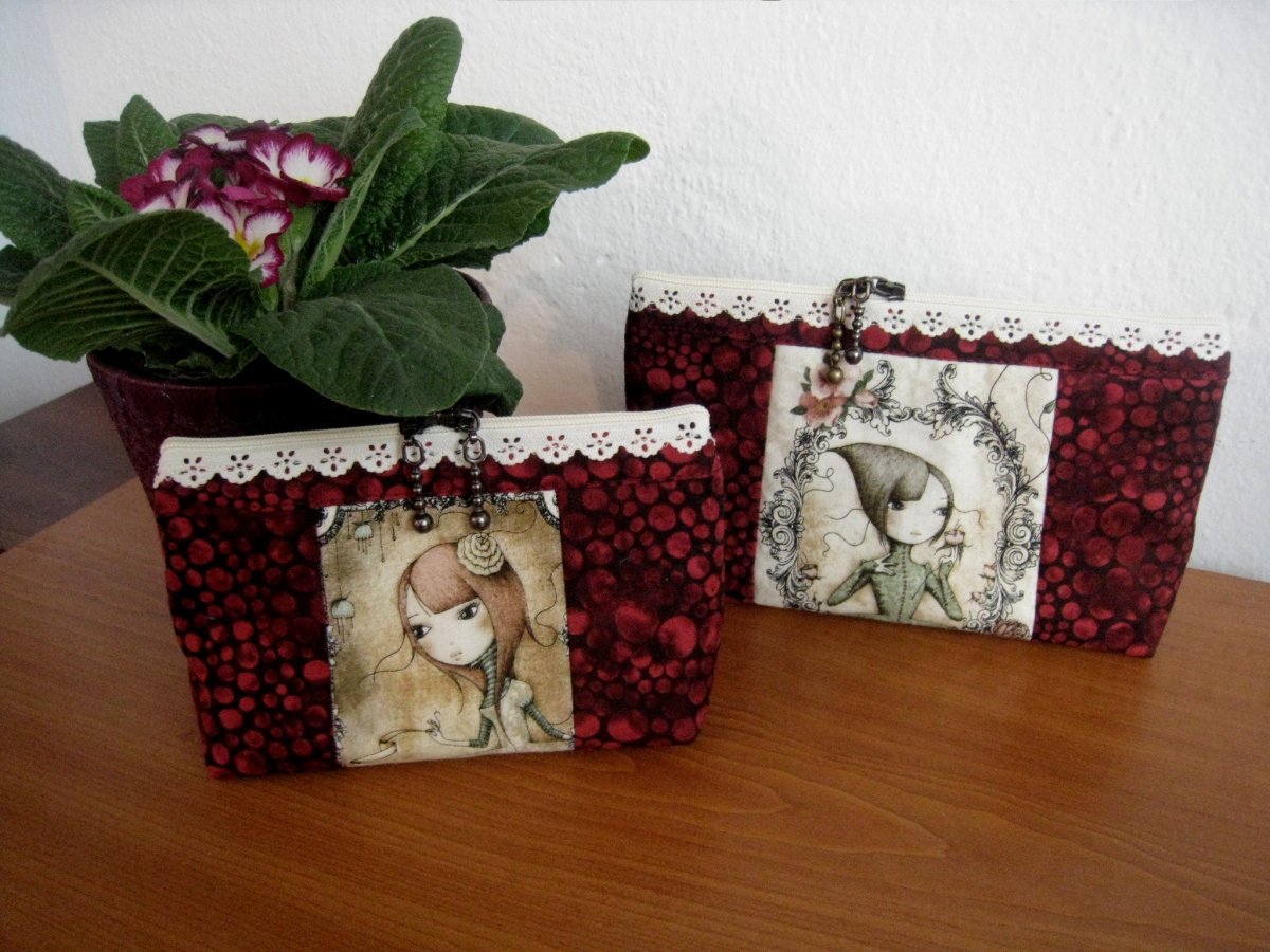 Taštička Mirabelle tmavočervená