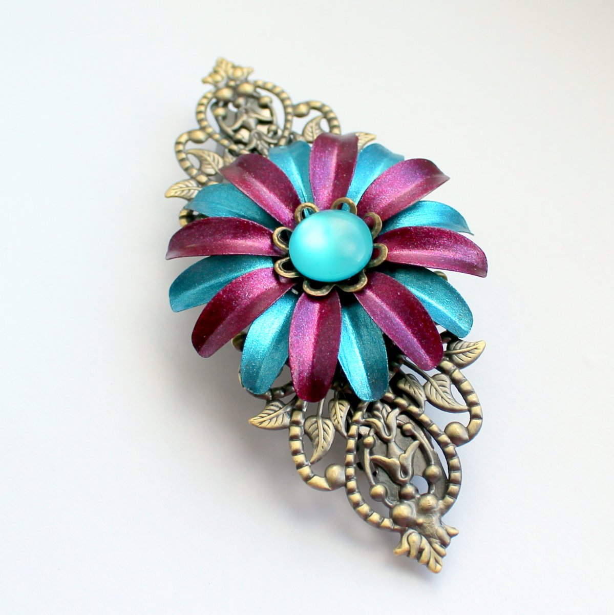 Rozkvetlá luxusní spona