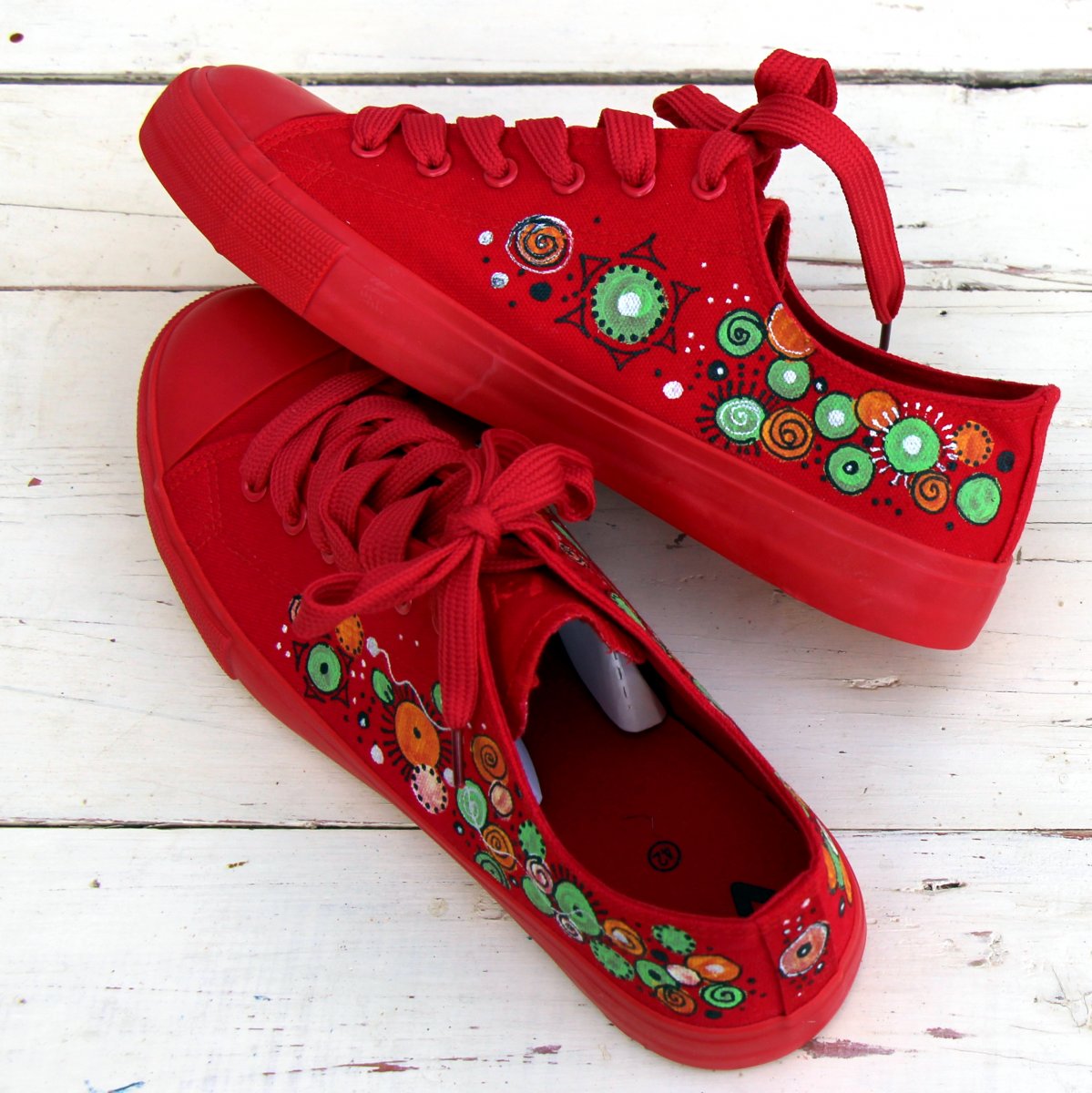 Kuličkové červené vel.39 na objednávku