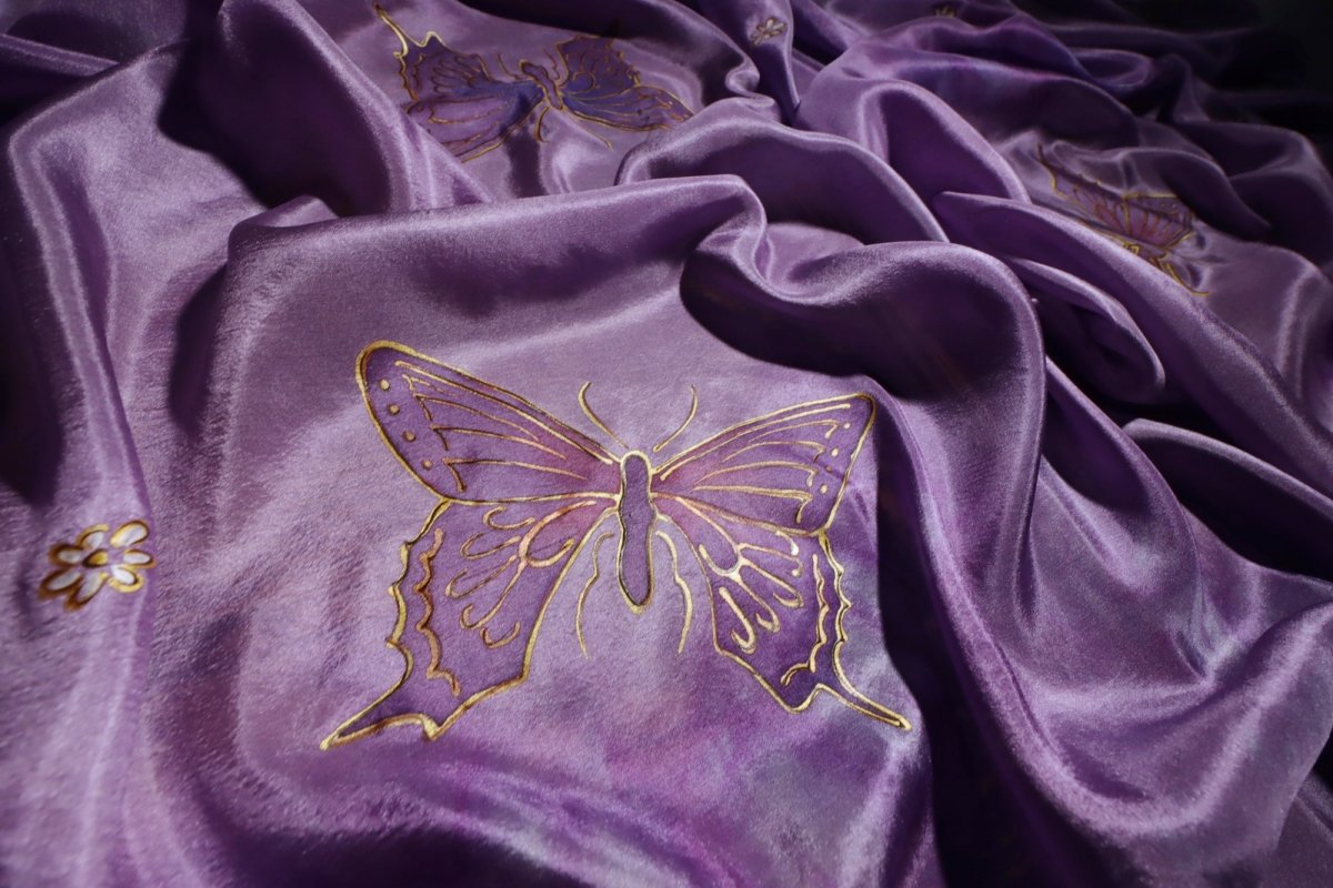 Fialoví motýli - hedvábný pléd