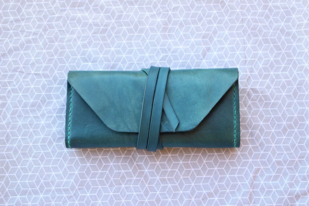 Psaníčko/pouzdro clutch z hladké hovězí kůže 