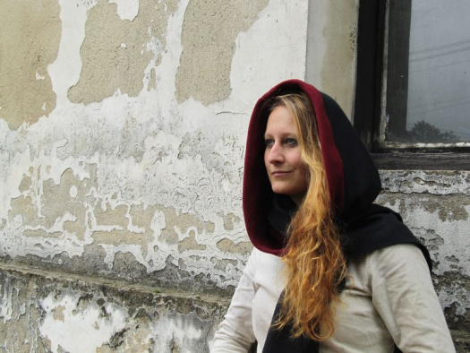 NOVINKA: Šála s kapucí s velkým lemem - DÁMSKÁ
