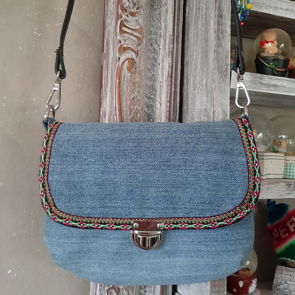 Kabelčička ,,Ségry rifle XXI.,, s lemovkou z Peru